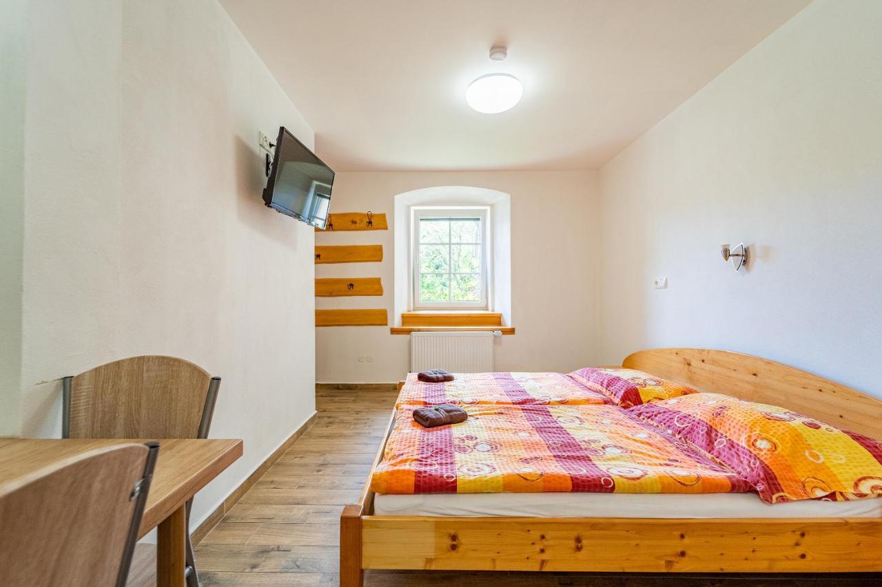 Family Apartments V Zatisi Dolni Morava Ngoại thất bức ảnh
